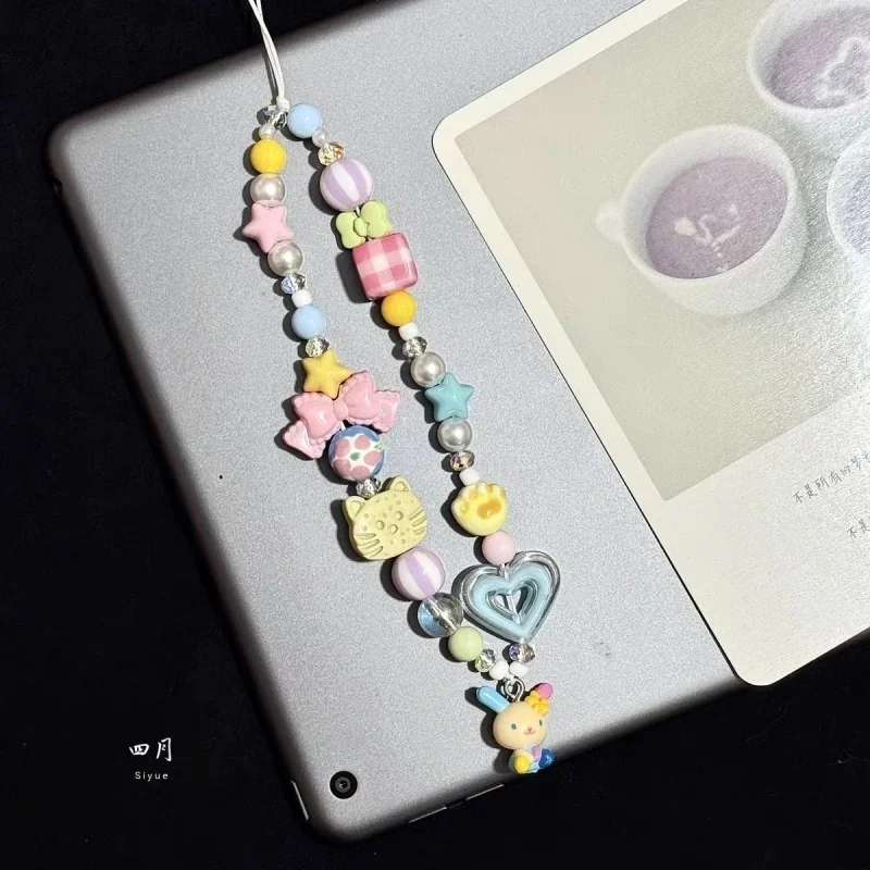 Phone Accessories Chain - พวงกุญแจการ์ตูนอุซฮานะประดับลูกปัดหลากสี สำหรับตกแต่งกระเป๋าเป้นักเรียน ซิป กล้อง ของเล่น DIY