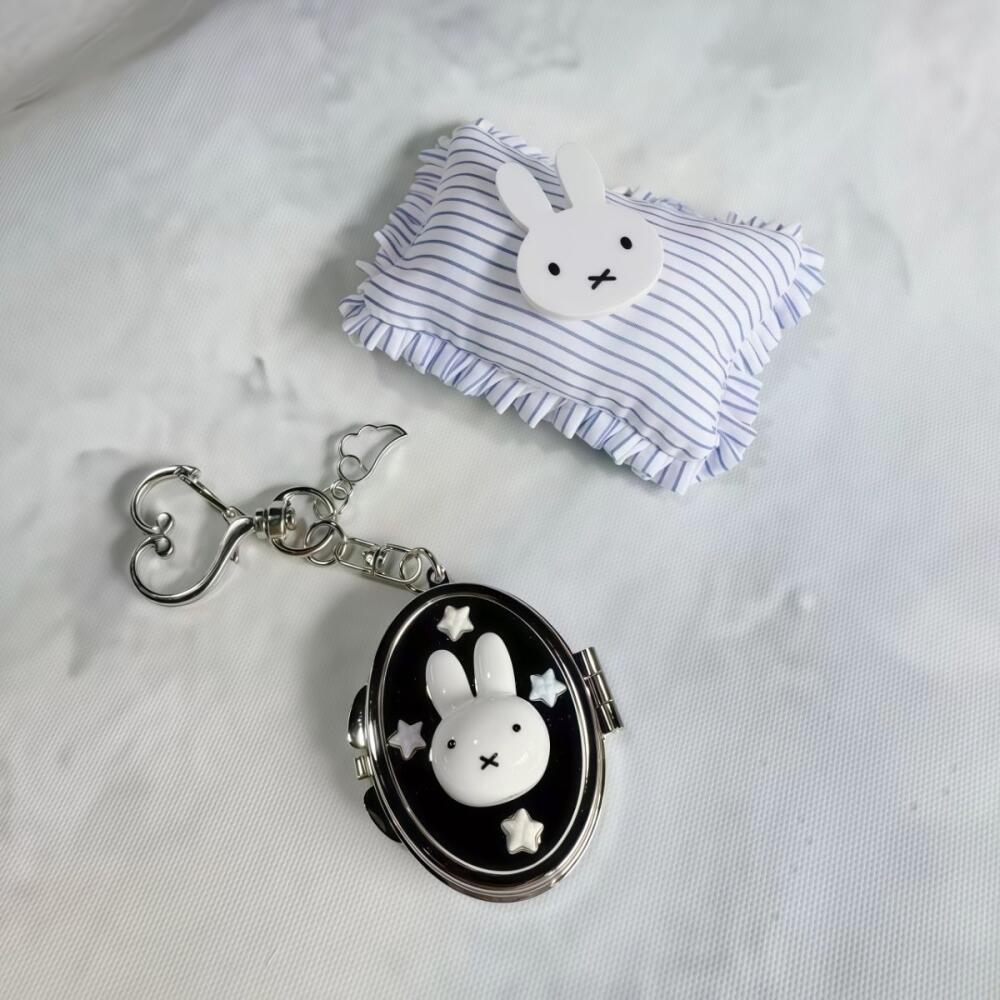 Phone Accessories Chain - กระจกแต่งหน้ามิฟฟี่น่ารัก สไตล์ Y2K ฝาพับโลหะ พวงกุญแจตกแต่งกระเป๋าเป้สะพายหลัง ลายการ์ตูน